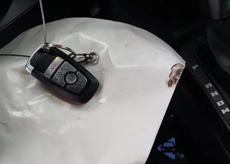 2023 Ford Bronco Wildtrak z USA, uszkodzony, nr VIN 1FMEE5DP4PLB12414